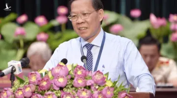 Chủ tịch TP.HCM: ‘Người dân hãy mua trái phiếu để cùng TP.HCM làm đường sắt đô thị’