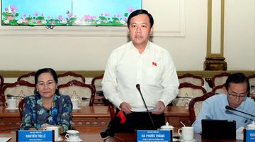 TPHCM: Gần 9500 công chức, viên chức bỏ việc vì lương thấp