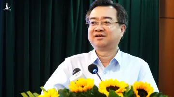 TP.HCM tạm dừng bổ nhiệm cán bộ giữ chức vụ cao hơn