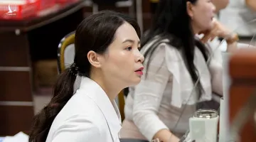 Bộ Nội vụ đề xuất bỏ hai hình thức kỷ luật là giáng chức, hạ bậc lương với công chức