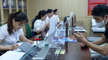 Cho thôi việc công chức 1 năm không hoàn thành nhiệm vụ để xóa biên chế suốt đời