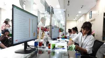 Đưa đón 461 công chức ở Bà Rịa – Vũng Tàu đi TPHCM làm việc sau sáp nhập