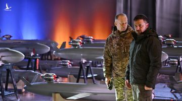 Tổng thống Ukraine: Mỹ không chuyển 20.000 tên lửa chống UAV cho Ukraine