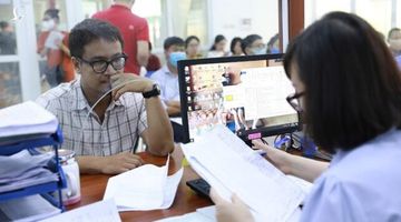 Bộ Nội vụ ‘trải thảm đỏ’ cho người tài – siết chặt cửa sau cho cán bộ yếu kém