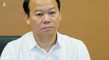 Bộ trưởng Đỗ Đức Duy bị cảnh cáo