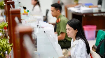 Giải quyết dứt điểm chế độ cho công chức nghỉ việc trước 31/8