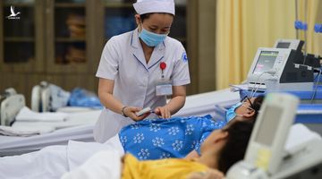 Nâng mức hỗ trợ phụ nữ sinh đủ hai con: Giải pháp nhân văn cho bài toán dân số