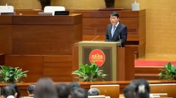 Đại tướng Lương Tam Quang trình luật bỏ quy định không lái xe ô tô quá 48 tiếng/tuần