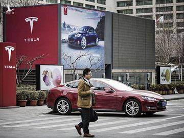 Một trạm sạc điện Tesla ở Bắc Kinh. Ảnh: CNBC.