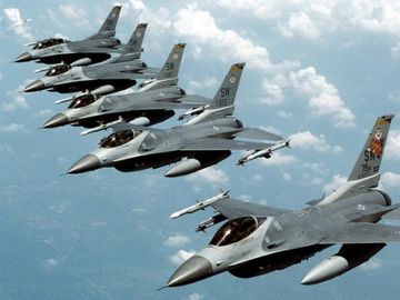 F-16 Pakistan tấn công, Su-30 Ấn Độ tháo chạy: Nỗi thất vọng ê chề với tên lửa Nga!