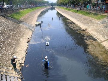 Chuyên gia Nhật tính kế không để triệu khối nước cuốn trôi kết quả sông Tô Lịch