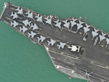 Tàu sân bay USS Ronald Reagan trên Biển Đông năm 2018 