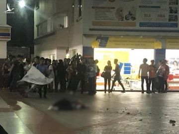 3 năm 2 vụ tử vong, tân sinh viên HUTECH hoang mang, đòi rút tiền chuyển trường - Ảnh 2. 3 năm 2 vụ tử vong, tân sinh viên HUTECH hoang mang, đòi rút tiền chuyển trường - Ảnh 2.