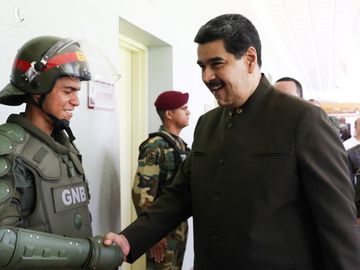 Tổng thống Nicolas Maduro từ lâu đã không nhận được sự ủng hộ của chính phủ Mỹ - Ảnh: REUTERS 