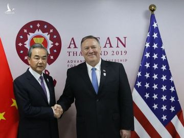 Bị TQ dằn mặt về Biển Đông, Ngoại trưởng Pompeo nhẹ nhàng đáp trả: Mỹ không bắt ĐNÁ phải "chọn phe"