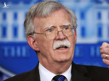 Cố vấn An ninh Quốc gia của Nhà Trắng, ông John Bolton chỉ trích mạnh mẽ việc Trung Quốc xâm phạm chủ quyền các nước khác trên Biển Đông, trong bối cảnh căng thẳng leo thang vì vụ Bãi Tư Chính, đồng thời ám chỉ rằng Washington ủng hộ Việt Nam.