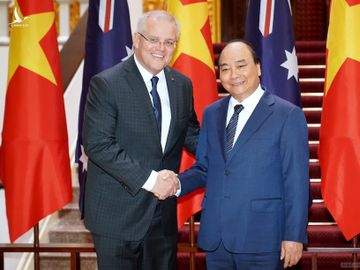 Thủ tướng Nguyễn Xuân Phúc và Thủ tướng Australia Scott Morrison. Ảnh: VGP/Quang Hiếu 