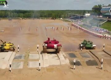 Hoi thao Quan su quoc te: Viet Nam lam nen lich su, lot vao chung ket Tank Biathlon 2019 hinh anh 2