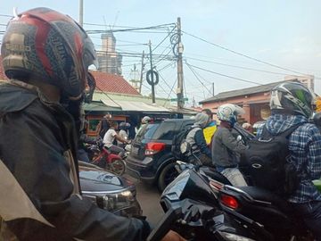 Tình trạng kẹt xe diễn ra nghiêm trọng ở Jakarta /// Tuyết Lan