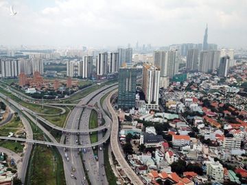 Nghịch lý ODA: Tiền tiêu không hết vẫn cần vay thêm - Ảnh 1.