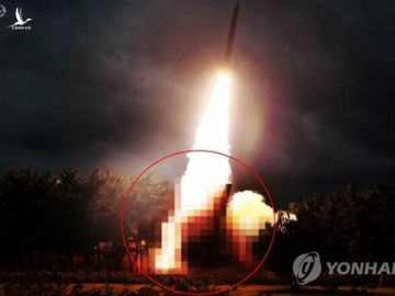 Triều Tiên phóng vũ khí lần 3 trong 8 ngày, Tổng thống Mỹ vẫn nói "không có vấn đề gì" Triều Tiên phóng vũ khí lần 3 trong 8 ngày, Tổng thống Mỹ vẫn nói "không có vấn đề gì"