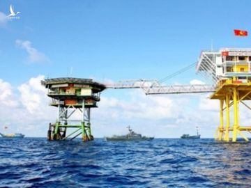 Việt Nam kiên quyết bảo vệ chủ quyền hợp pháp ở Biển Đông - Ảnh 2.