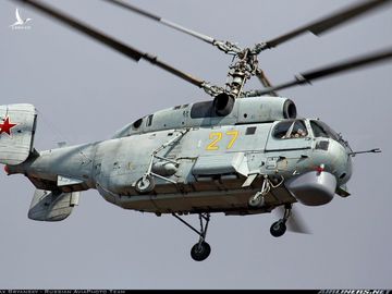 Ka-28 dài 11 m, cao 5,5 m, đường kính cánh quạt chính 15,8 m, trọng lượng rỗng 6,5 tấn, trọng lượng cất cánh tối đa 12 tấn. Tốc độ tối đa 270 km/h, tốc độ hành trình 205 km/h, bán kính hoạt động 200 km từ tàu mẹ. Ảnh: Airliners. 