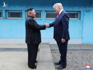 Ông Trump nhận được thư “tuyệt vời” của ông Kim Jong-un, hé lộ về cuộc gặp thứ 4 - 1