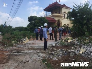 Thu hoi dat gia dinh 2 quan quan Sao Mai roi ban gia cao gap hang chuc lan: Lanh dao huyen o Bac Giang noi gi? hinh anh 4