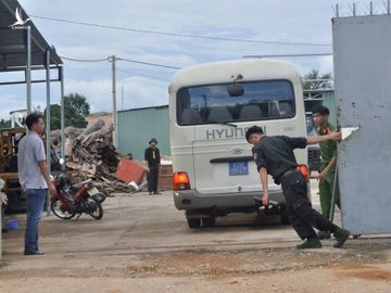 Đối tượng người Trung Quốc cầm đầu đường dây ma túy khủng ở Kon Tum có tiền án chung thân - Ảnh 1.