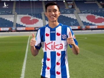 Một tiếng sau khi ra mắt SC Heerenveen, Đoàn Văn Hậu bị báo Hà Lan "bắt thóp" điểm yếu lớn