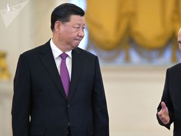 Vladimir Putin và Chủ tịch Trung Quốc Tập Cận Bình hàng năm gặp nhau ít nhất năm lần.