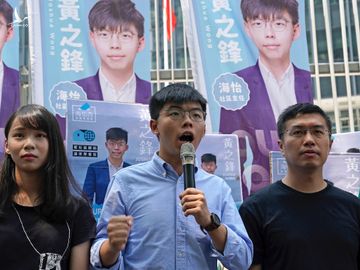 Joshua Wong, 22 tuổi, dự kiến hôm 28/9 sẽ tuyên bố ra tranh cử