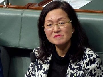 Gladys Liu trong một phiên họp của hạ viện Australia ngày 12/9. Ảnh: AFP.