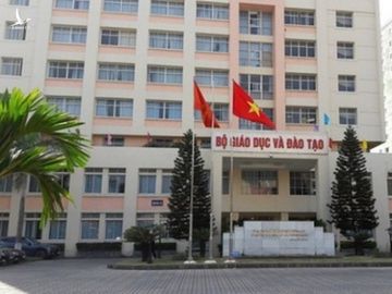 Chuyện văn bản pháp quy “thò ra thụt vô” hay kỉ cương phép nước không nghiêm?