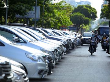 Bãi đỗ xe có thu phí trên đường Lê Lai (Q.1) /// Ảnh: Trung Hiếu