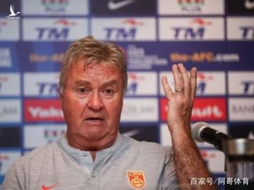 HLV Guus Hiddink thất vọng với trận thua của đội nhà