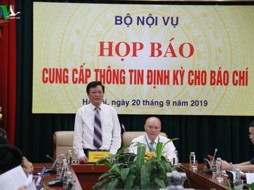 đại biểu quốc hội hồ thị cẩm đào bị kiểm điểm vì đám cưới "rình rang" cho con hình 3 dai bieu quoc hoi ho thi cam dao bi kiem diem vi dam cuoi "rinh rang" cho con hinh 3