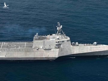 Tàu tác chiến cận bờ USS Gabrielle Giffords /// Hải quân Mỹ