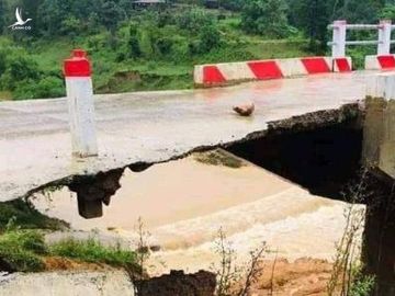 Nuoc lu lam lo mat cau sieu mong: Sai ky thuat?