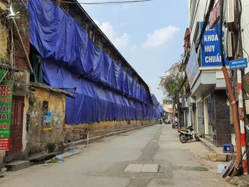 Hàng quán đóng cửa sang nhượng, dân quanh Công ty Rạng Đông thi nhau bán nhà 9