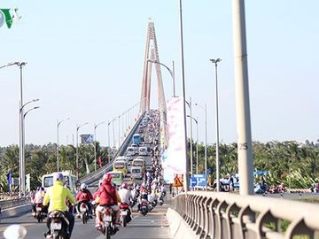 tien giang xin bo tram thu phi cau rach mieu, bo gtvt noi khong hinh 2