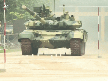 Hình ảnh tuyệt vời đầu tiên của xe tăng T-90 Việt Nam - Chuyên gia Nga góp công lớn - Ảnh 3.