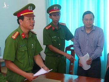 Khởi tố, bắt tạm giam nguyên Phó chủ tịch UBND TP.Phan Thiết - ảnh 1