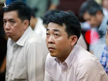 Hùng và đồng phạm tại tòa năm 2017. Ảnh: Thành Nguyễn.