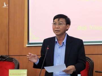 Thủ tướng kỷ luật hai lãnh đạo tỉnh: 'Có sai phải chịu' Thu tuong ky luat hai lanh dao tinh: 'Co sai phai chiu'