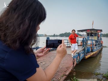 Nuoc mat tiec nuoi ben pha Binh huyen thoai cua Hai Phong hinh anh 4 
