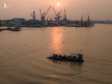 Nuoc mat tiec nuoi ben pha Binh huyen thoai cua Hai Phong hinh anh 36 