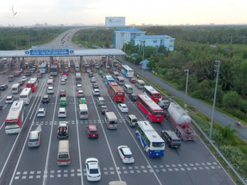 Huỷ thầu quốc tế cao tốc Bắc-Nam, một nửa hồ sơ có yếu tố Trung Quốc