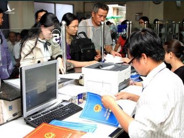 'Phải bật sáng đèn lên!”